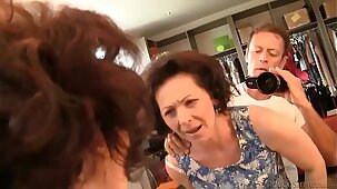 cogiendo a madurita