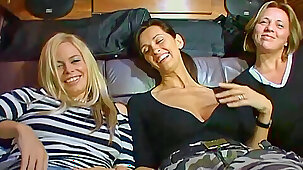 Angie, Anabel and Alicia in the van