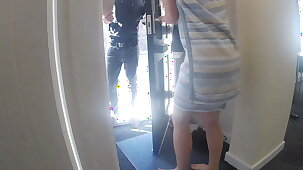 Recently Divorced Young Mom Flashes her Body to delivery boy