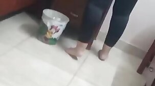 Arab egyptian khadama bttnak fe tezha w kosaha bzazha gamda awii sex